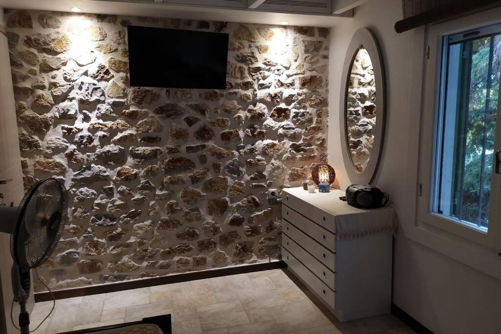 Klovino Beach House Douvia Экстерьер фото